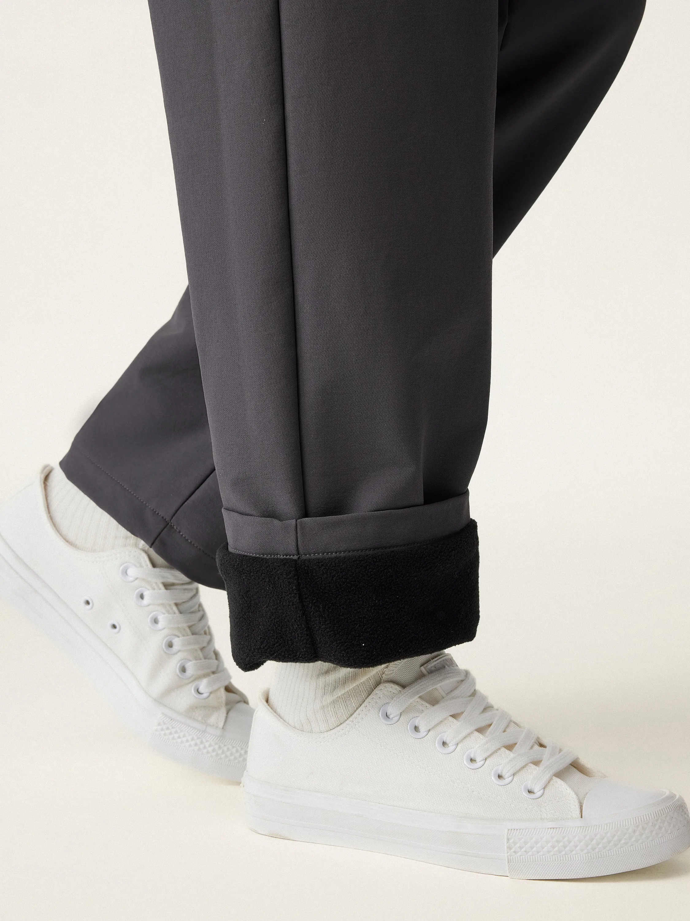 Stretch Water-Repellent Tapered Pant